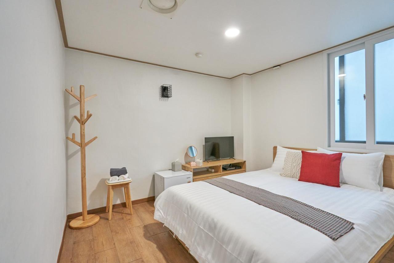 K'Stay Sinchon 首爾 外观 照片